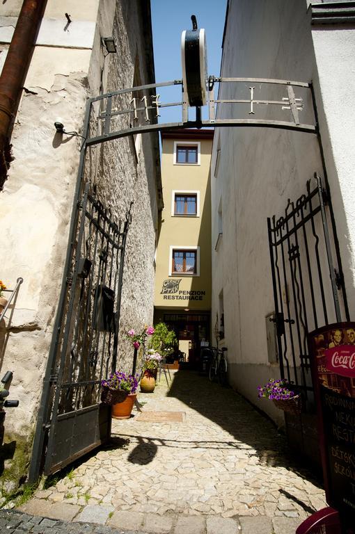 Penzion Černej pták Hotel Jindřichŭv Hradec Exterior foto