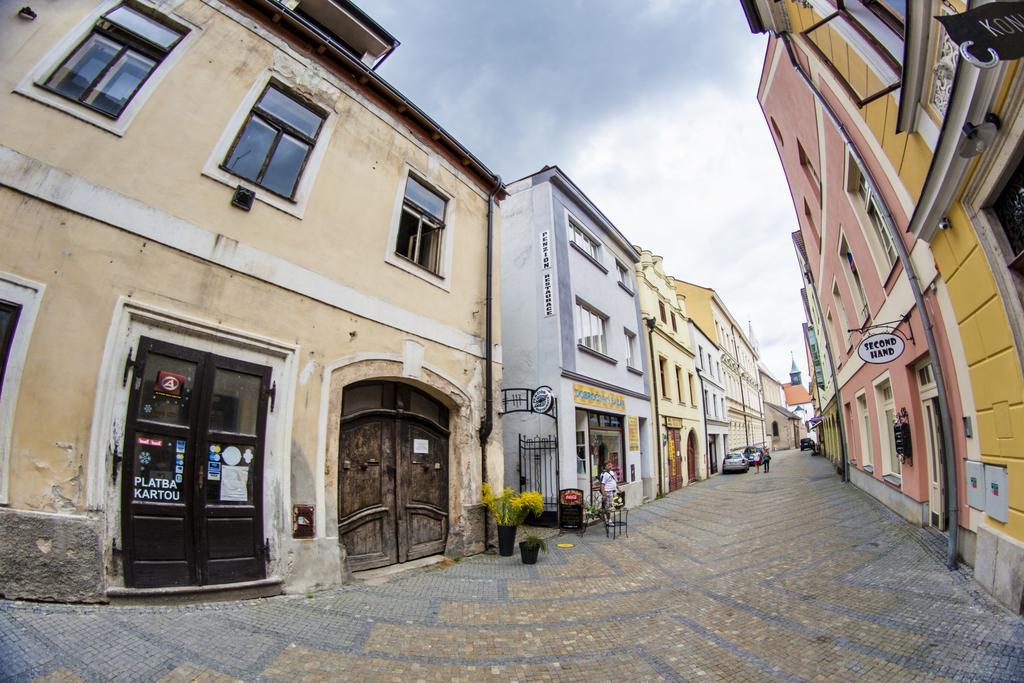 Penzion Černej pták Hotel Jindřichŭv Hradec Exterior foto